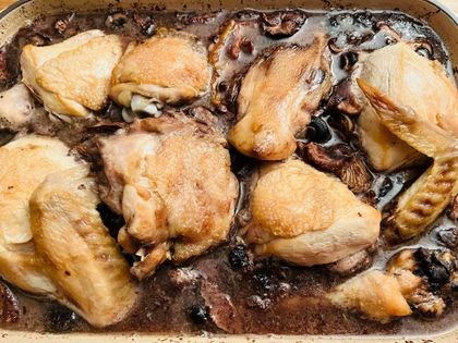 Cockerel as cooked at the Domaine de Ramaye (Le vieux coq de la Ramaye)