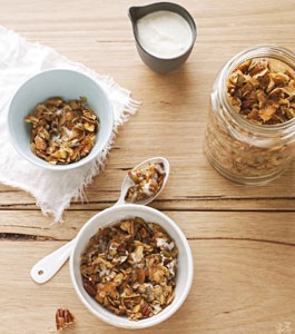 Coco-nutty granola
