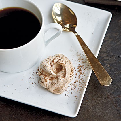 Cocoa nib meringues