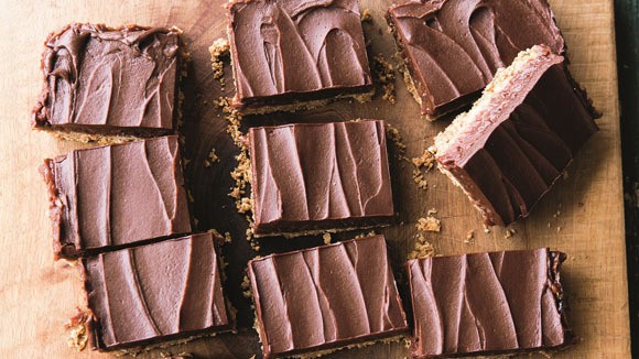 Coconut, almond & chocolate bars