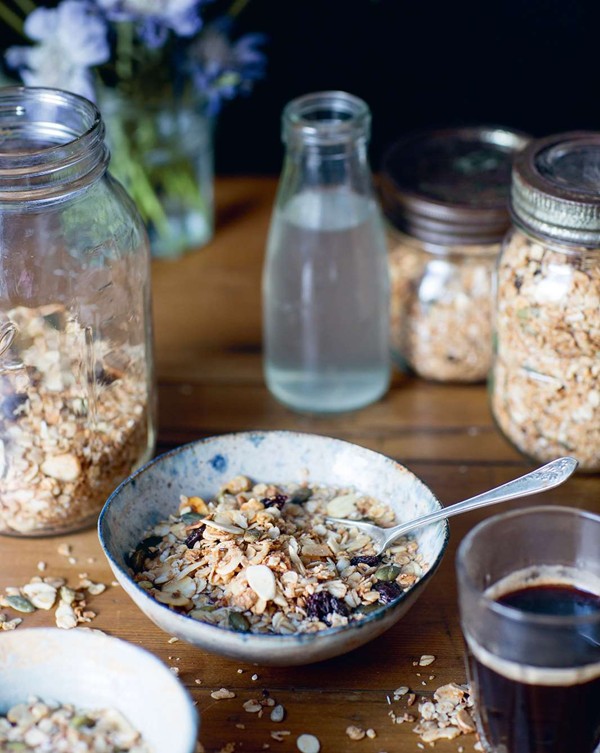 Coconut and almond granola