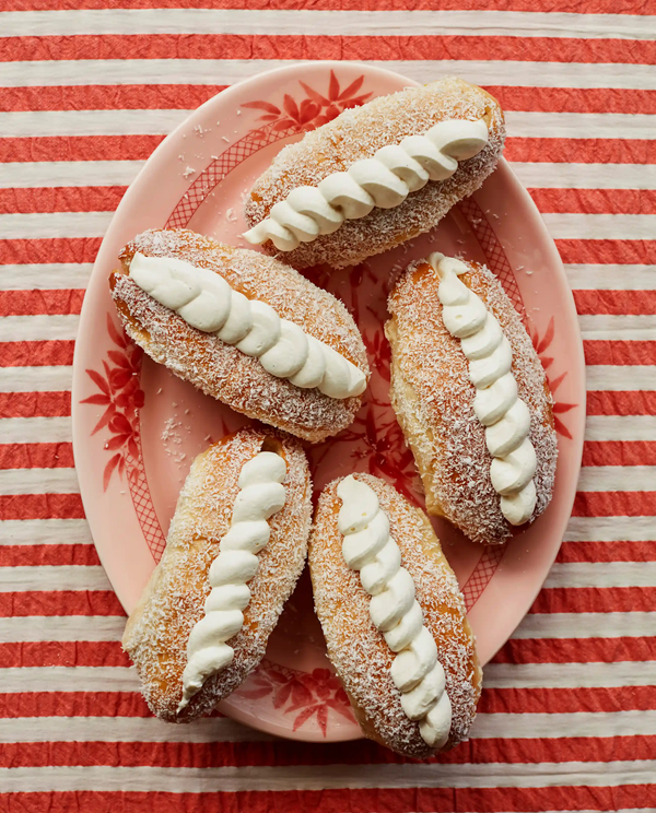 Coconut and lemongrass cream buns
