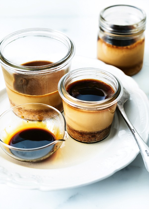 Coconut and palm sugar cheesecake jars