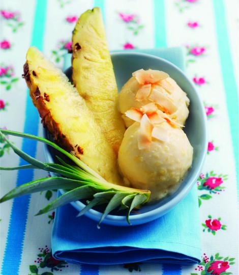 Coconut and pineapple ice cream