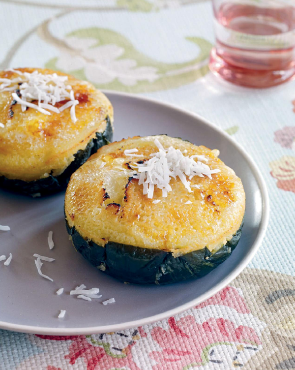 Coconut and rice cakes (Bibingka)