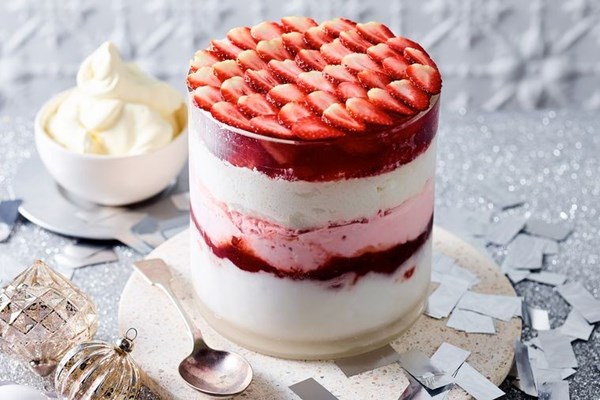 Coconut and strawberry ice cream trifle with gin jelly