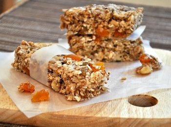 Coconut apricot granola bars with walnuts