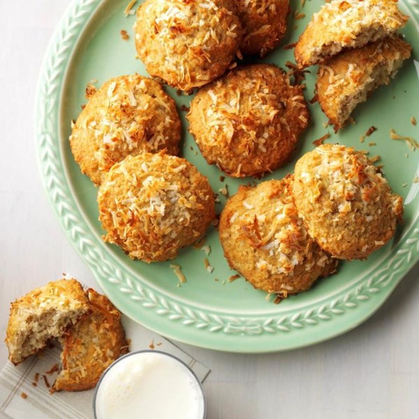 Coconut banana cookies