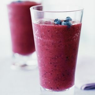 Coconut-berry smoothies