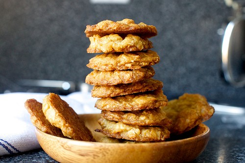 Coconut brown butter cookies