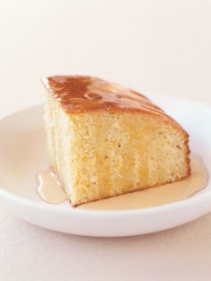 Coconut cake with lemon syrup