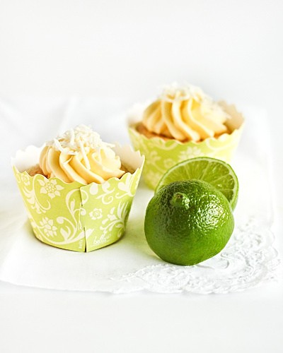 Coconut chiffon cupcakes & lime curd