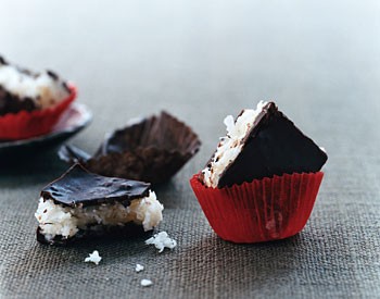 Coconut chocolate bites