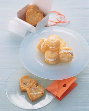 Coconut cream-filled macaroons