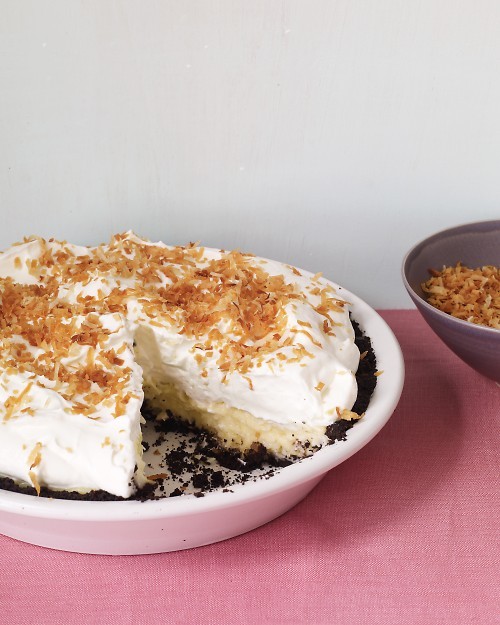 Coconut cream pie