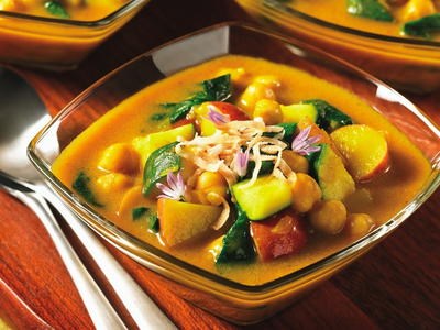 Coconut curried chickpea soup