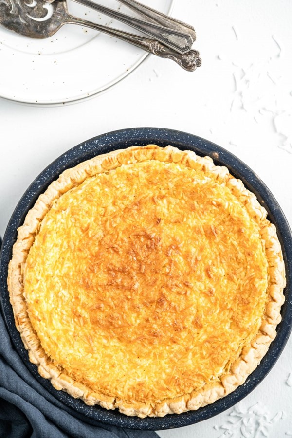Coconut custard pie