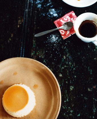 Coconut flan (Quesillo de coco)