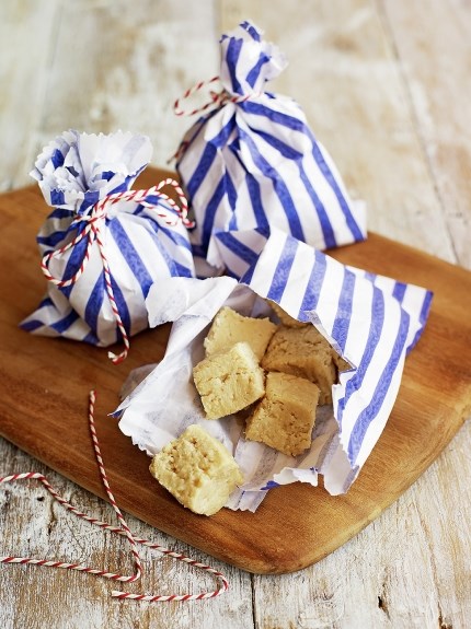 Coconut fudge