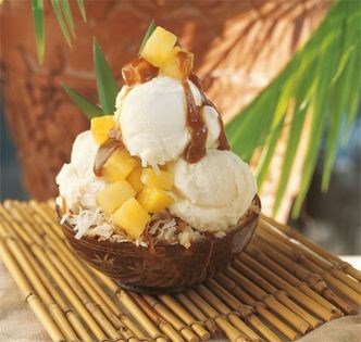 Coconut ice cream (Helado de coco)