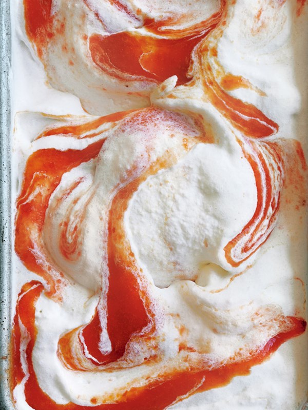 Coconut  ice-cream with peach and nectarine swirl