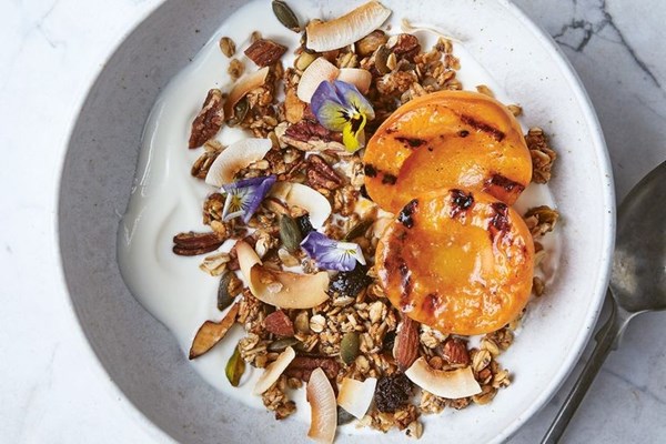 Coconut jumbo oat granola