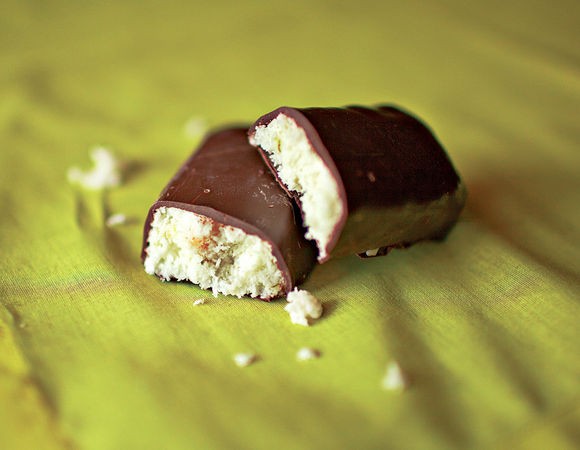 Coconut-lime bars