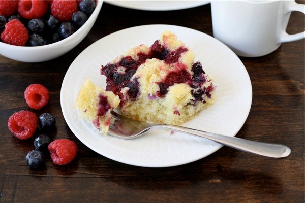 Coconut lime berry cake