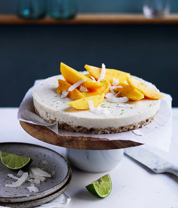 Coconut-macadamia-lime tart with mango