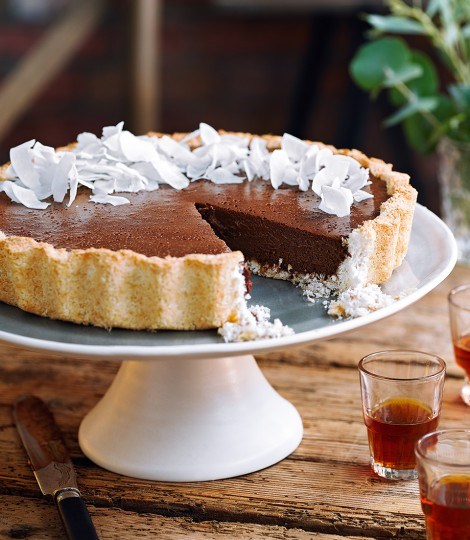 Coconut macaroon and chocolate mousse tart