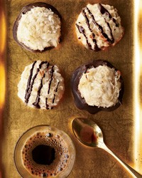 Coconut macaroons