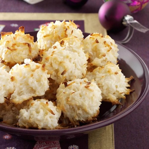 Coconut macaroons
