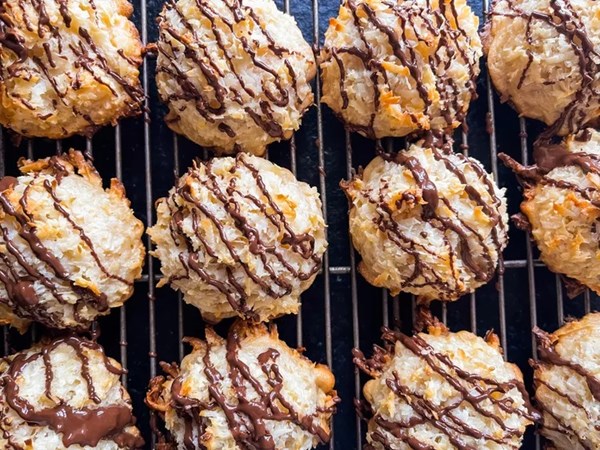 Coconut macaroons