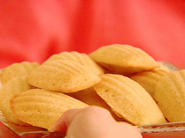 Coconut madeleines