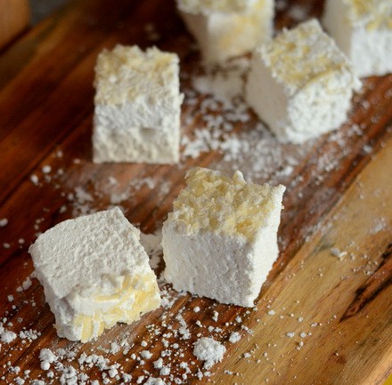 Coconut marshmallows
