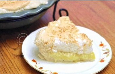 Coconut meringue pie