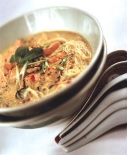 Coconut, oyster & salmon laksa