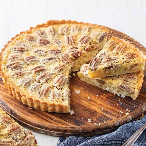 Coconut-pecan tart