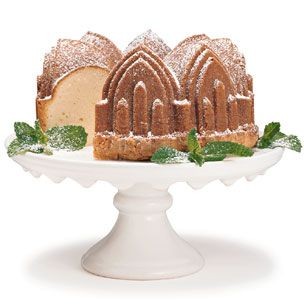 Coconut pound cake