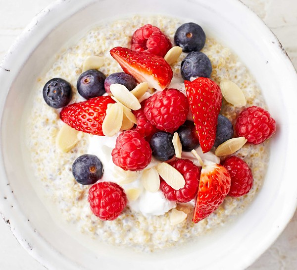 Coconut quinoa & chia porridge