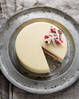 Coconut raspberry sponge with white chocolate and vanilla mousse