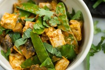 Coconut red curry with tofu