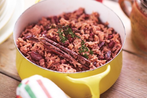 Coconut rice and peas