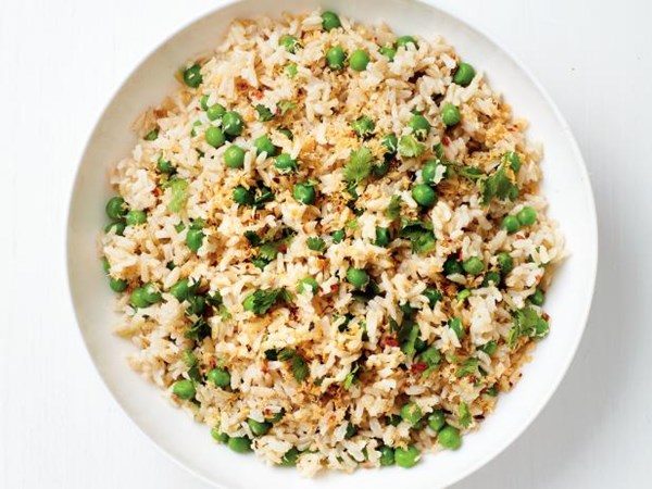 Coconut rice and peas