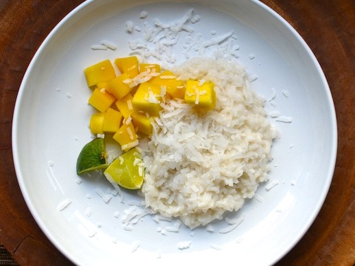 Coconut rice porridge