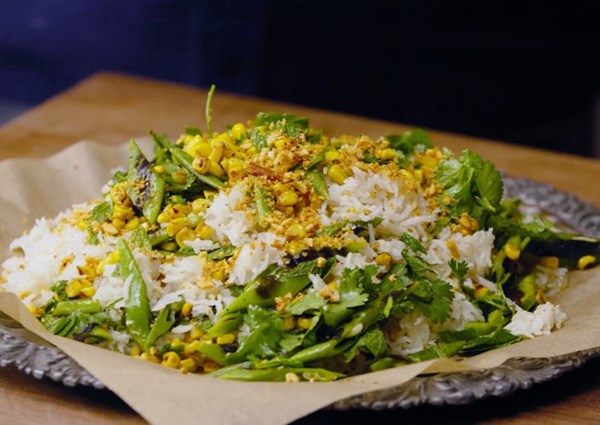 Coconut rice with peanut crunch
