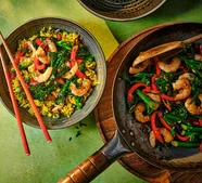 Coconut rice with prawn stir-fry