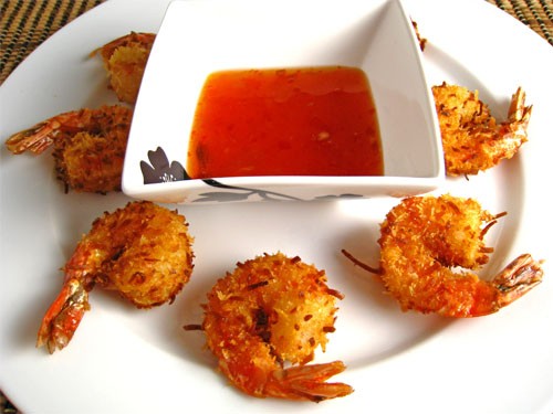 Coconut shrimp with apricot sweet chili dipping sauce