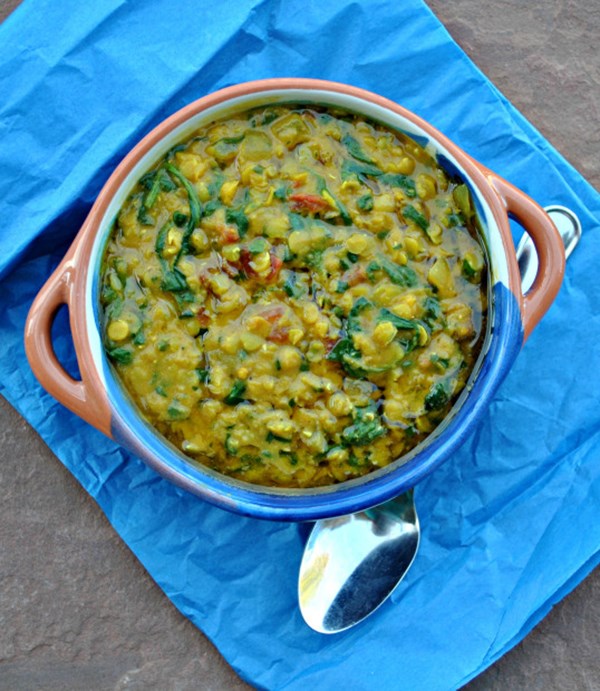 Coconut spinach and lentil dal