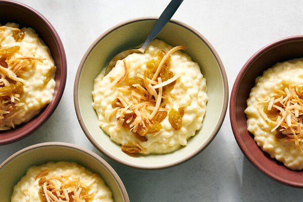 Coconut tapioca pudding
